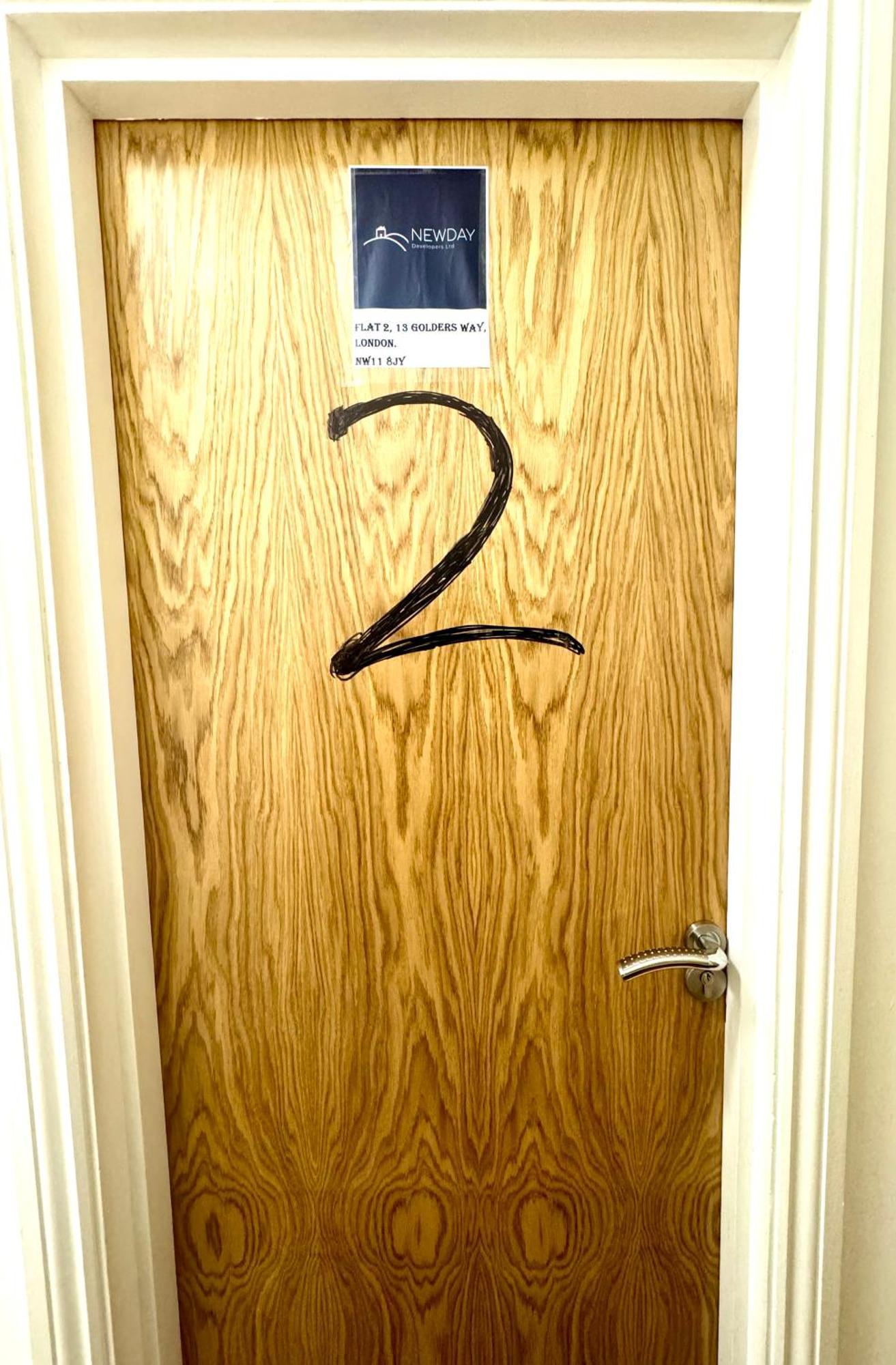 Newday Property - Golders Green Apartment ลอนดอน ภายนอก รูปภาพ
